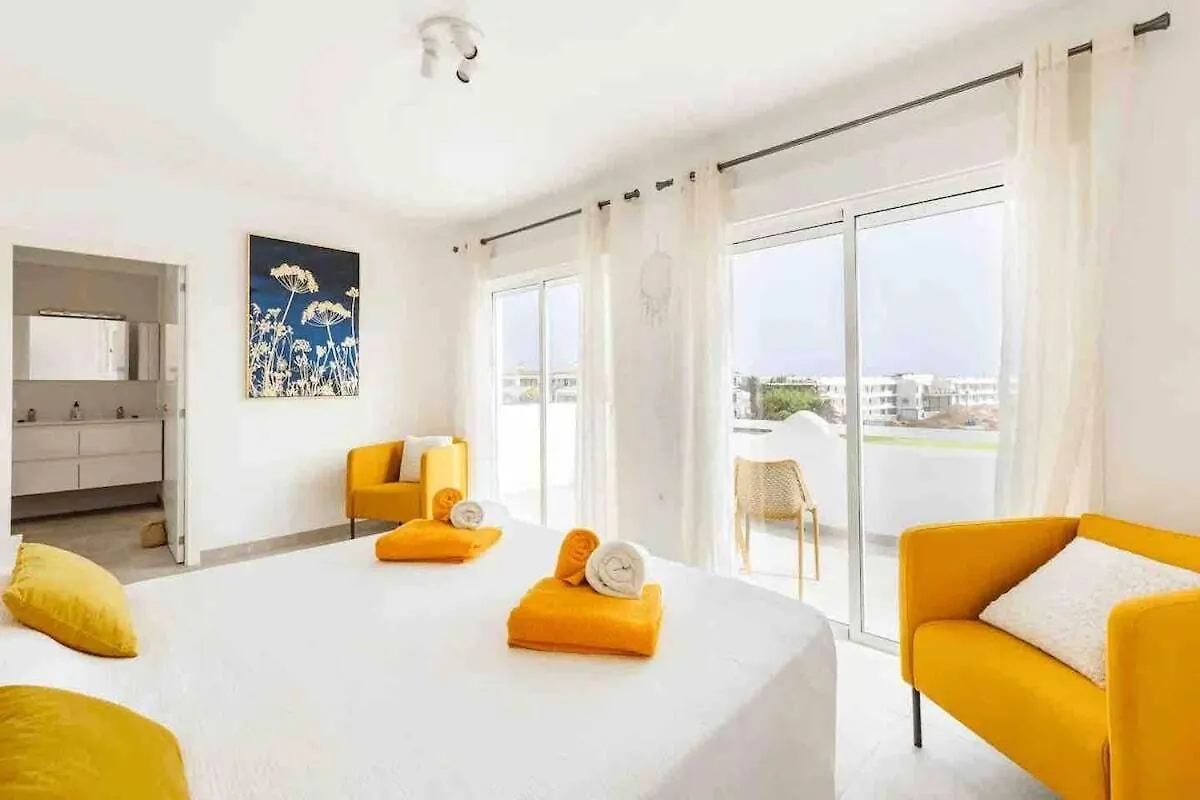 Villa Queen 圣米格尔德阿沃纳